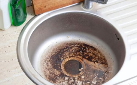 Restaurants & Cafes Unblock Drains?